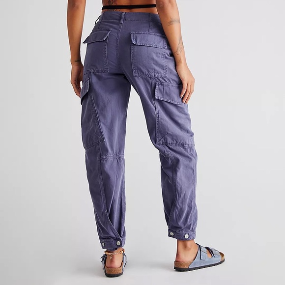 Free people FIRST LIGHT UTILITY PANT Size 8 NWT - Picture 2 of 3